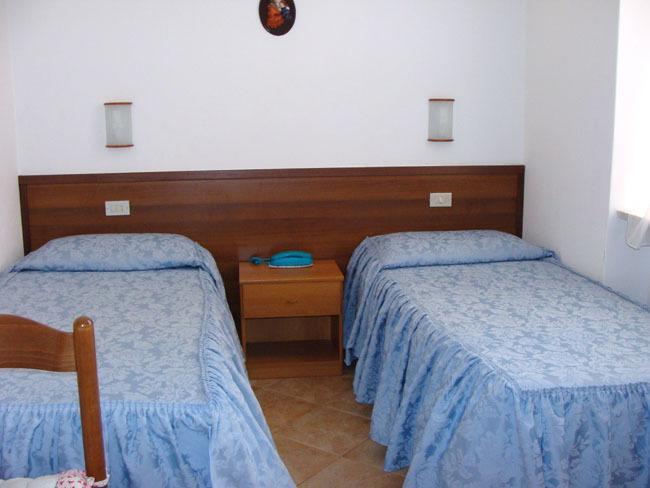 Sabini Rentals - Affittacamere Santa Margherita Ligure Phòng bức ảnh